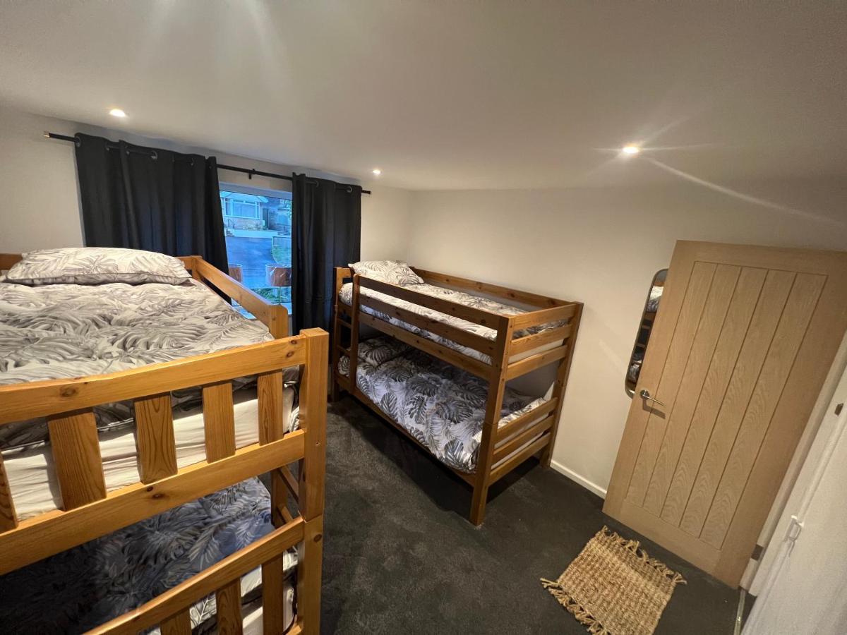 House Sleeps 8. 2Bedrooms & Sofa Beds In Sitting Room Bath Exterior foto