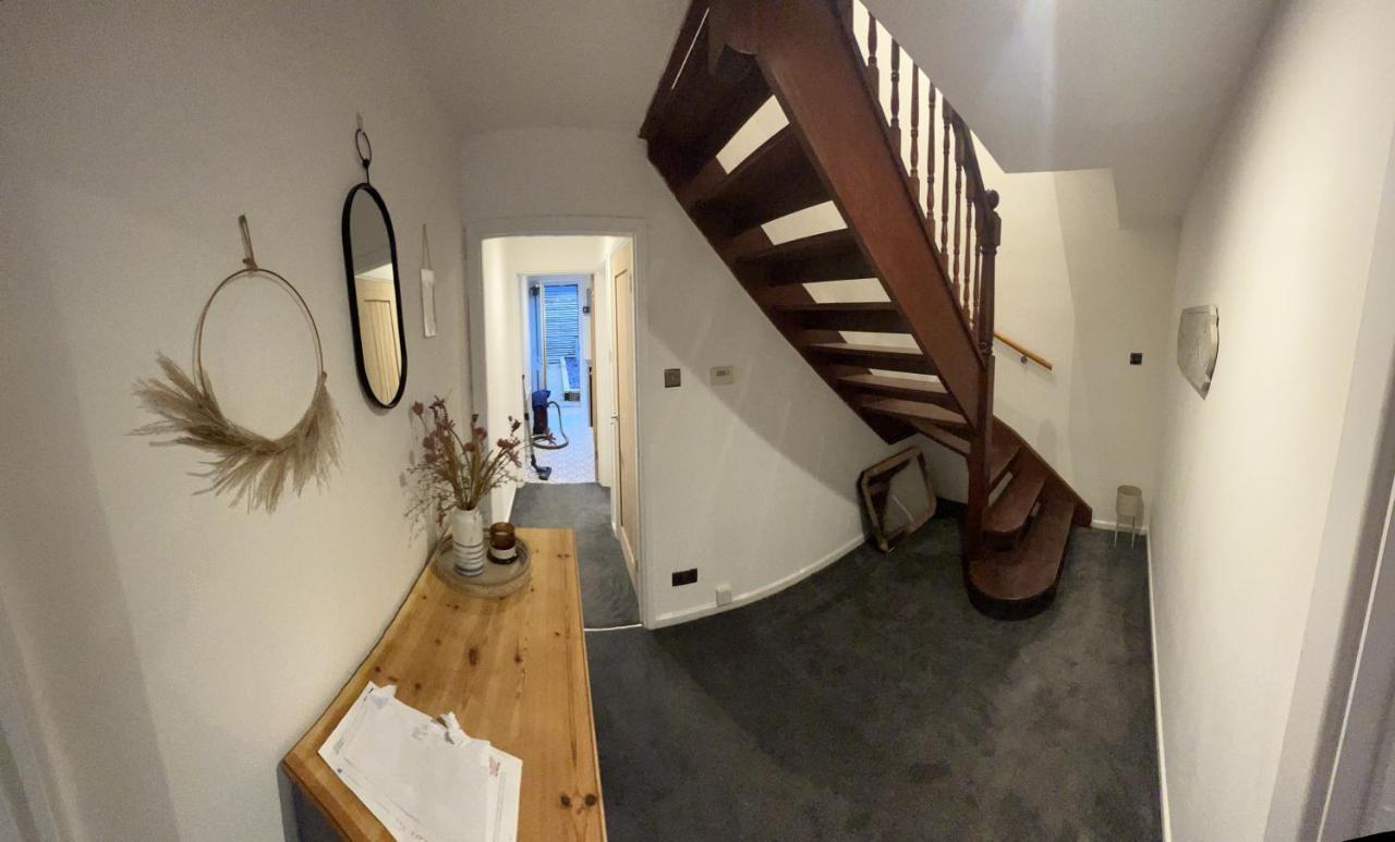 House Sleeps 8. 2Bedrooms & Sofa Beds In Sitting Room Bath Exterior foto